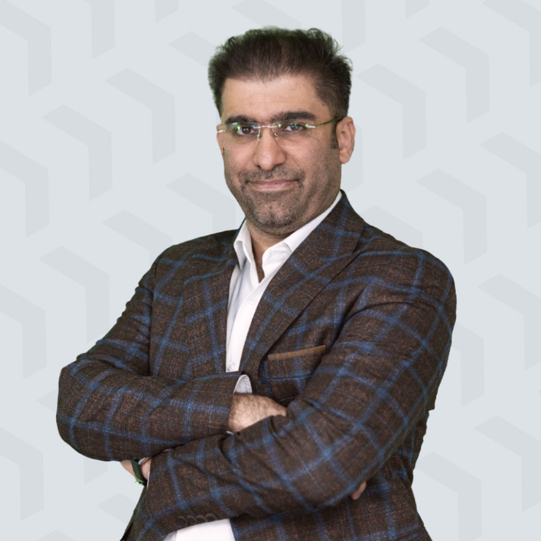 دکتر امیر‌ متحدین